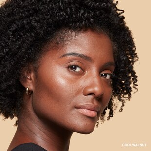Skin Long-Wear Weightless Foundation SPF 15